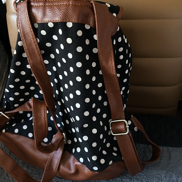 Drawstring backpack - Picture 5 of 6